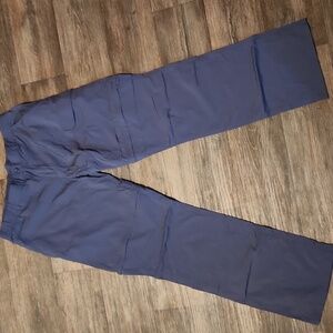 Columbia Cargo Tear-Away (zipper) Pants - Size XL (18-20)